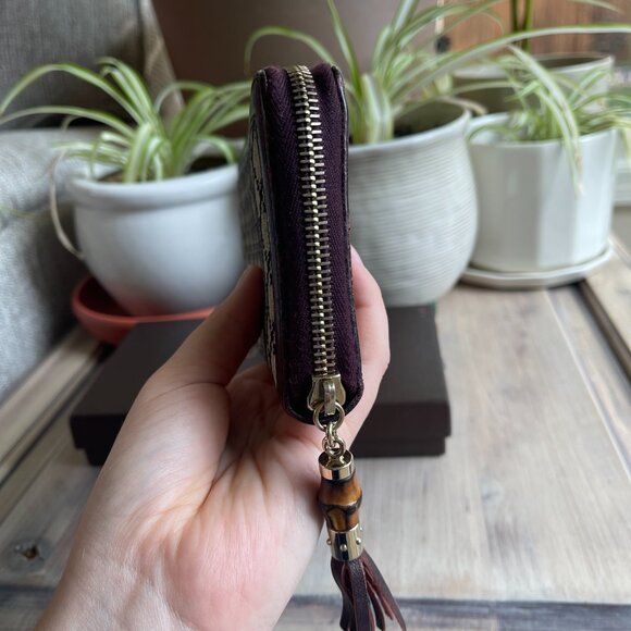 Gucci Diamanté Zip Wallet with Bamboo Zipper Pull - Picture 5 of 14